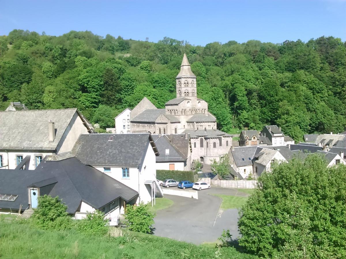 Rose, 4 Pers. Saint Antoine, Orcival, Sancy