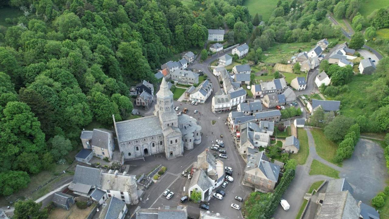 Rose, 4 Pers. Saint Antoine, Orcival, Sancy Orcival